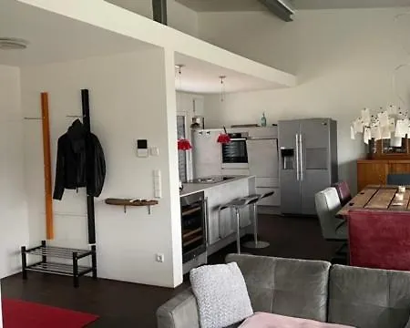 Hunsrück, Nähe Mosel, Etwas Andere Haus