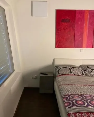 Hunsrueck, Naehe Mosel, Etwas Andere Haus