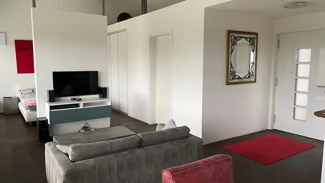 Hunsrueck, Naehe Mosel, Etwas Andere Haus Peterswald-Loffelscheid